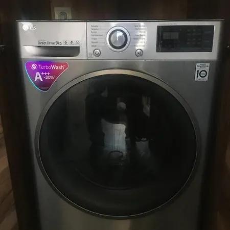 Bahce Kati 2+1,denize Sifir Site *